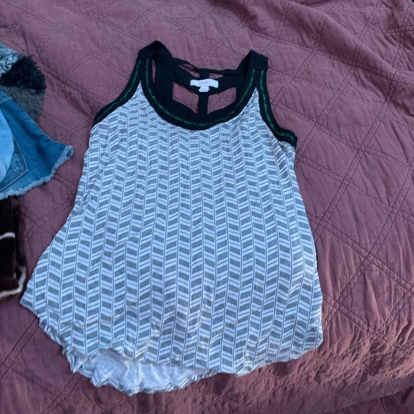 Selling clothes from Old Navy, Ariat, Holister, Forever 21, etc. - Picture 7 of 15